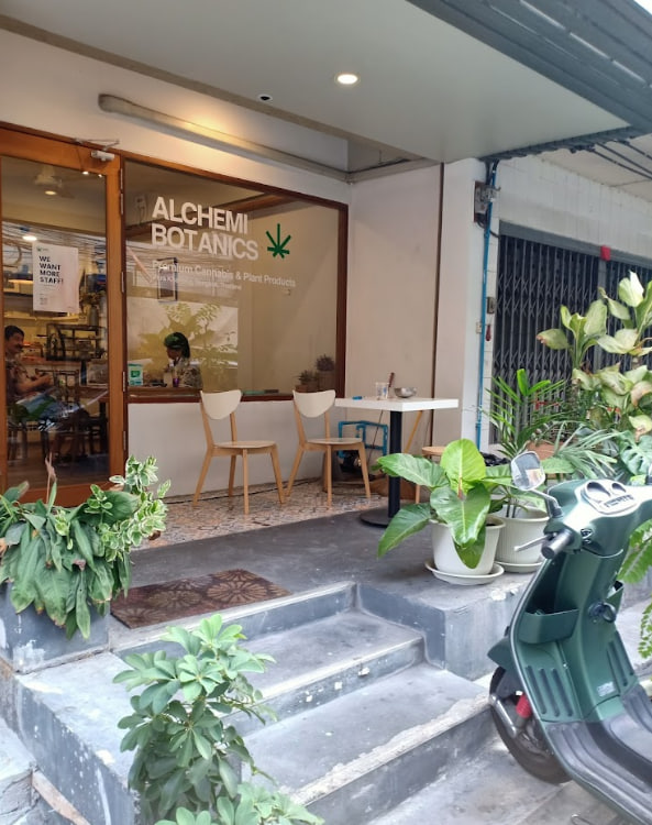 Alchemi Botanics Cannabis Weed Dispensary