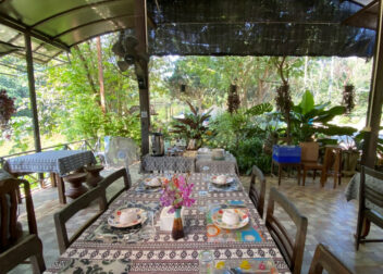 ร้านอาหารระเบียงช้าง Elephant Terrace Restaurant, Chiang Mai