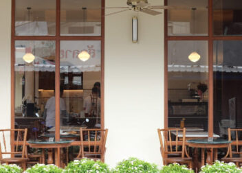 Dear Friends, Bistro