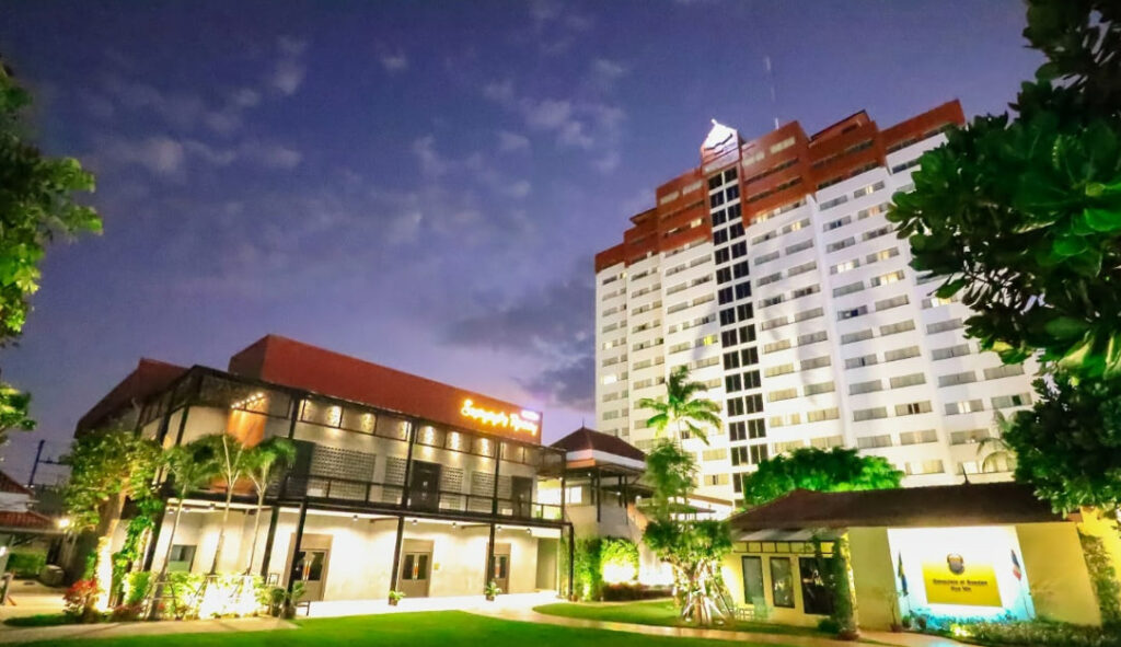 Huahin Grand Hotel and Plaza